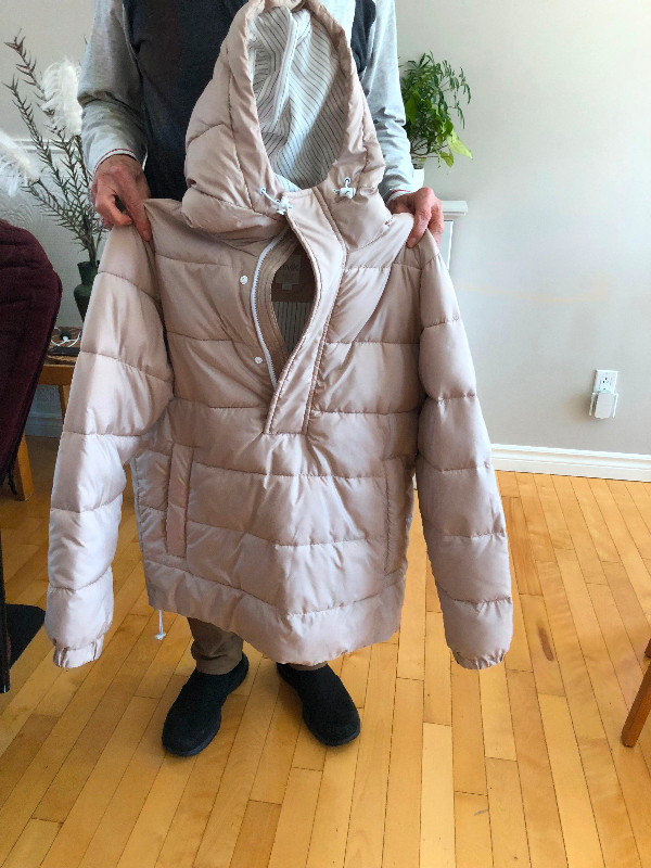 Manteau de printemps léger pour femme dans Femmes - Hauts et vêtements d'extérieur  à Saguenay - Image 4