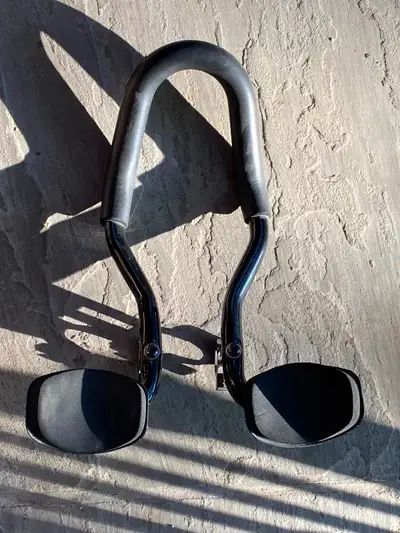 Clip-on aerobars for triathlon or time trial, View more