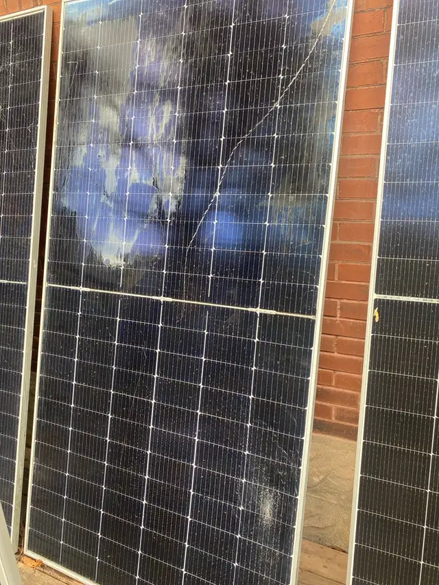 Solar Panels571057956497008642