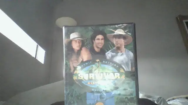 Survivor season1 highlites+Seson3Trade4 bikesIPHONEguitars/banjo in CDs, DVDs & Blu-ray in Ottawa - Image 3