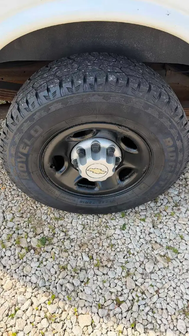 2007 duramax Chevy express 3500590988544123217925
