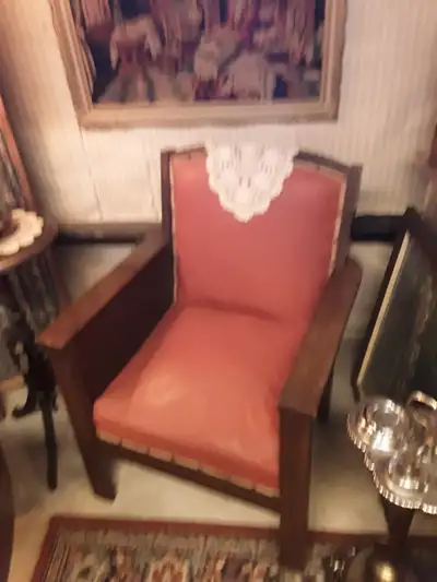 Chaise Antique, View more