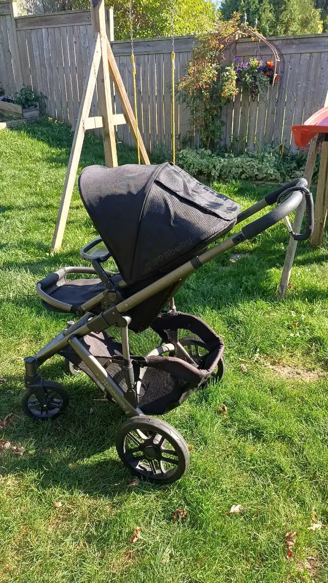 Uppa Vista Stroller with accessories in Strollers, Carriers & Car Seats in City of Toronto - Image 4
