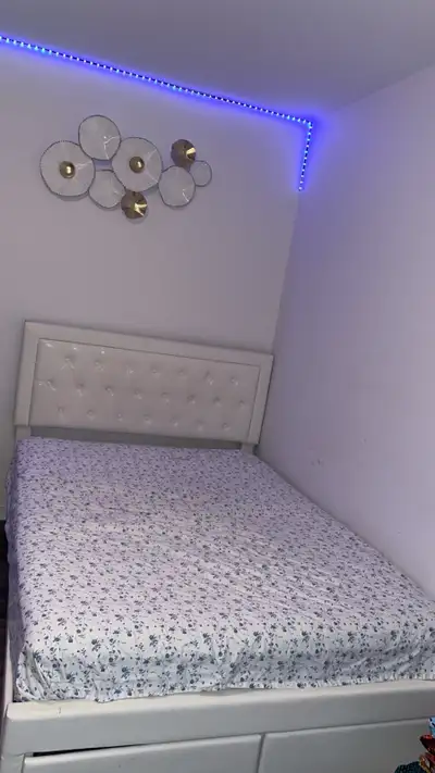 LIT DOUBLE, View more