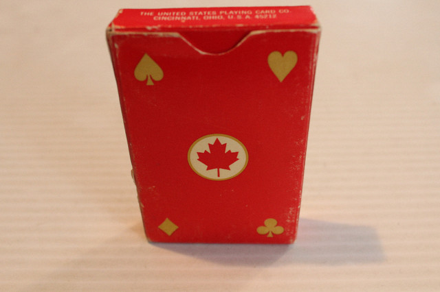 Vintage Jeu cartes et boite  EXPORT A  MACDONALD  1970 S dans Art et objets de collection  à Ville de Québec - Image 2