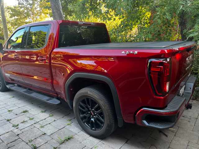 GMC Sierra 1500 in Cars & Trucks in Mississauga / Peel Region - Image 3