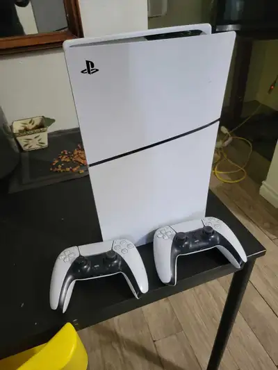 Ps5 slim 1 tb disc ver, View more