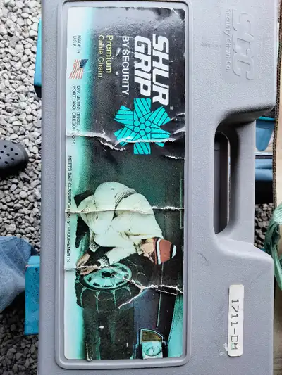 Cable Chain for winter season .Tire size shown on the picture.