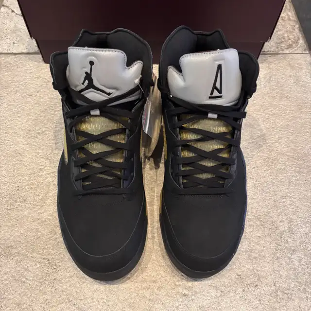 Nike Air Jordan Retro 5 A Ma Maniere Brand New In Box Size 13 in Men's Shoes in City of Montréal - Image 6