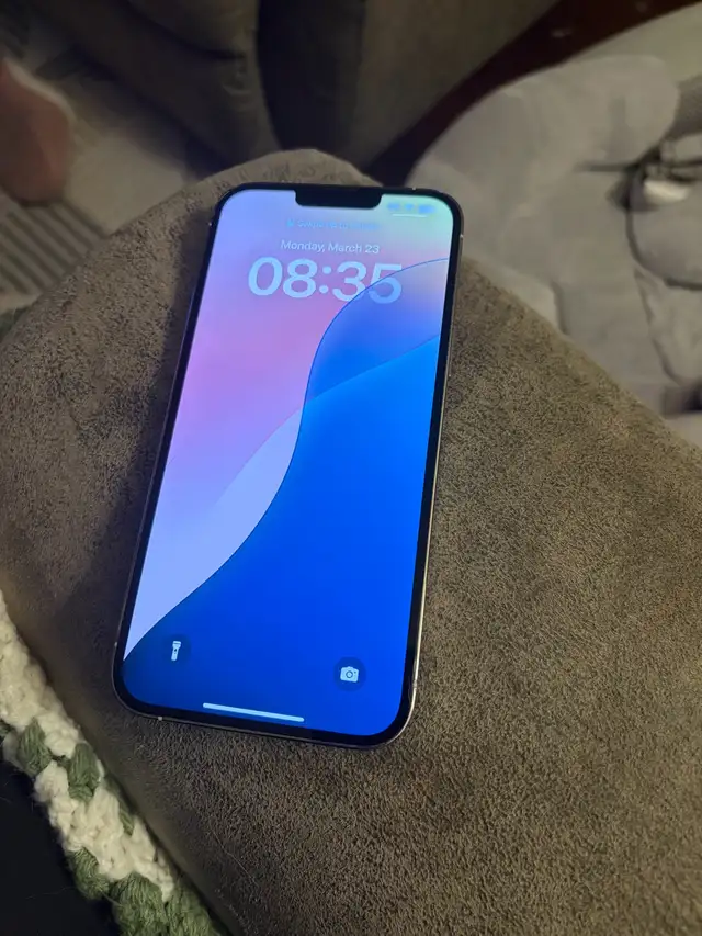 iPhone 13 Pro Max in Cell Phones in Stratford - Image 2