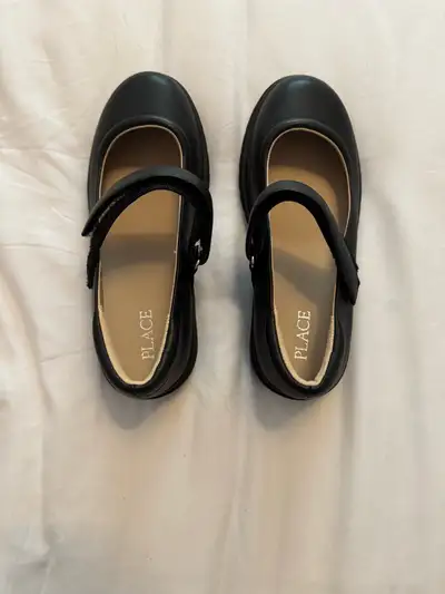 New condition, never worn and now outgrown. Children’s Place girls dress shoes, Size 3 (for a child...