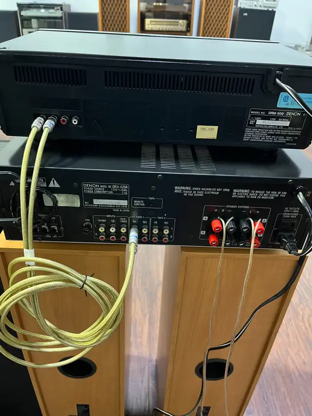 Vintage Denon Stereo Set in Stereo Systems & Home Theatre in City of Toronto - Image 6