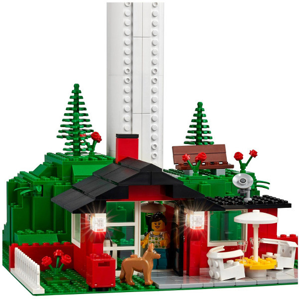 BRAND NEW LEGO 10268 Vestas Wind Turbine RETRIED in Toys & Games in Mississauga / Peel Region - Image 3