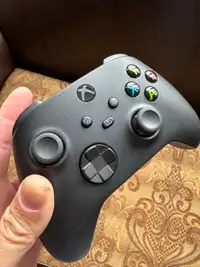 brand new xbox wireless controller with 2.7m usb cable