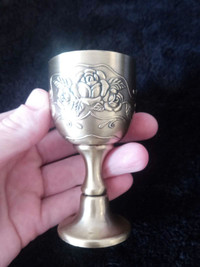 Lidong 8cm Copper Mini Chalice with Rose Embossing 