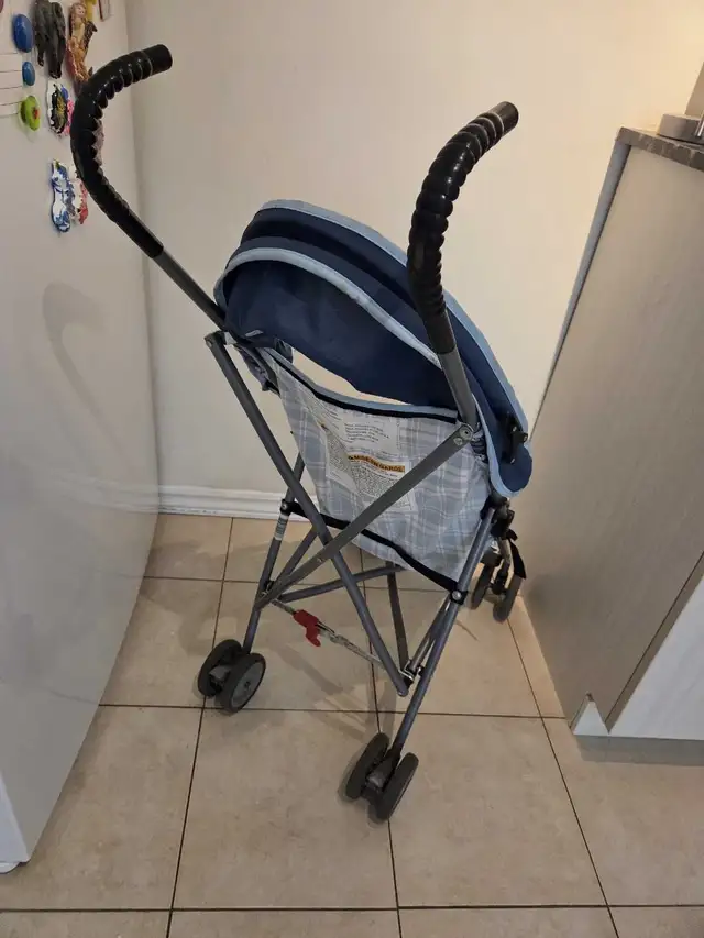 Cosco Kids Stroller in Strollers, Carriers & Car Seats in City of Toronto - Image 7