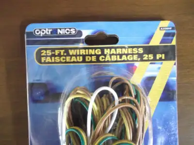 Vendu 34.00$ chez Canadian Tire. Je n'ai utiliser seulement que deux fils de 10 pieds dans cet embal...