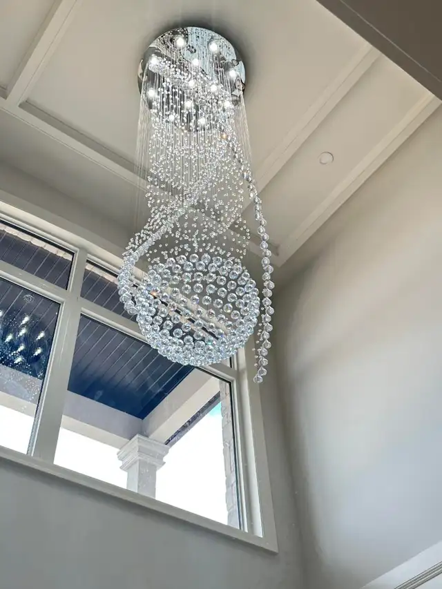 Elegant Chandeliers with LED Bulbs in Indoor Lighting & Fans in City of Toronto - Image 3