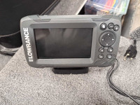 Lowrance Hook 2 Fish Finder