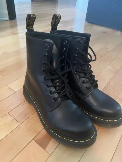 Doc martens kijiji online