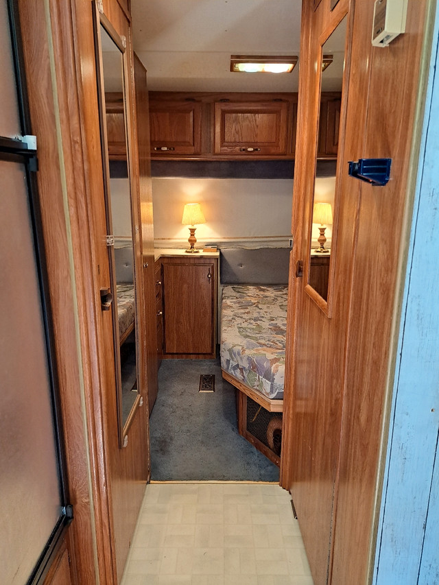 30 Ft. Motorhome | RVs & Motorhomes | Victoria | Kijiji