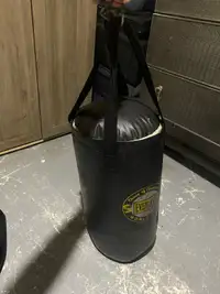  Boxing bag 