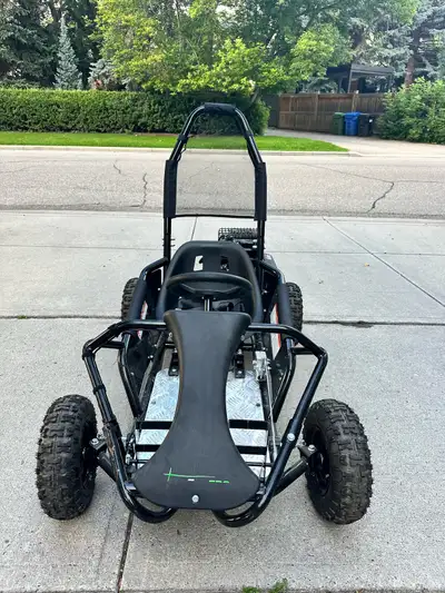 Drift Hero Go Kart with a 98cc engine. Driven 10 times and works really well! Fun little kart to dri...