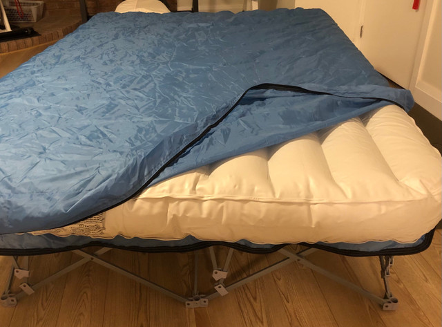 Camping  mattress in Other in Mississauga / Peel Region - Image 4