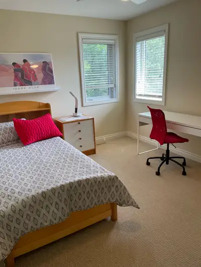 This is a bright, spacous, private room available for rent starting August 1st. The room comes furni...