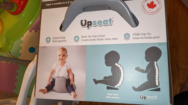 UPSEAT Ergonomic Baby Chair with Tray in Feeding & High Chairs in City of Halifax