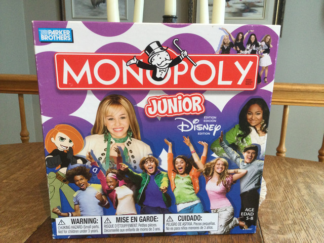 Monopoly jr 5ans  et Monopoly Jr disney 5 à 8ans  comme NEUFS dans Jouets et jeux  à Laval/Rive Nord - Image 2