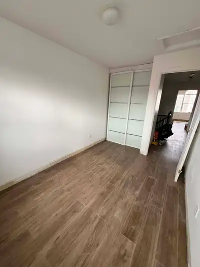 Private Room for Rent – Greenboro, Ottawa FOR STUDENTS/PROFESSIONALS One unfurnished (single mattres...