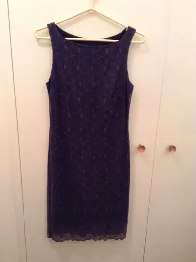 Only $15 for this brand new size small fitted lace shift dress!, View more