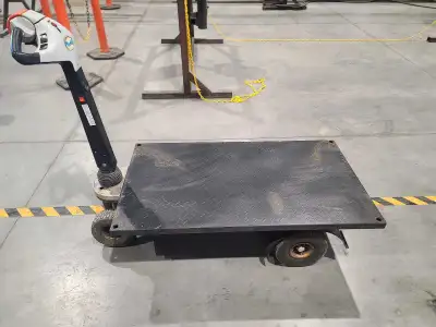 In excellent condition Everything works as new. Make: Vestil Model: NE-CART-1 Capacity: 750LBS High/...
