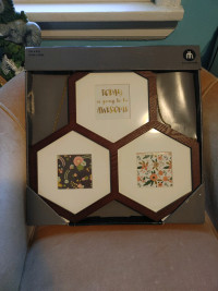 Geometric 3 picture frame 
