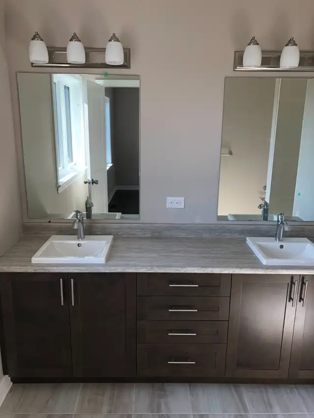 Stittsville Townhome Rental in Long Term Rentals in Ottawa - Image 3