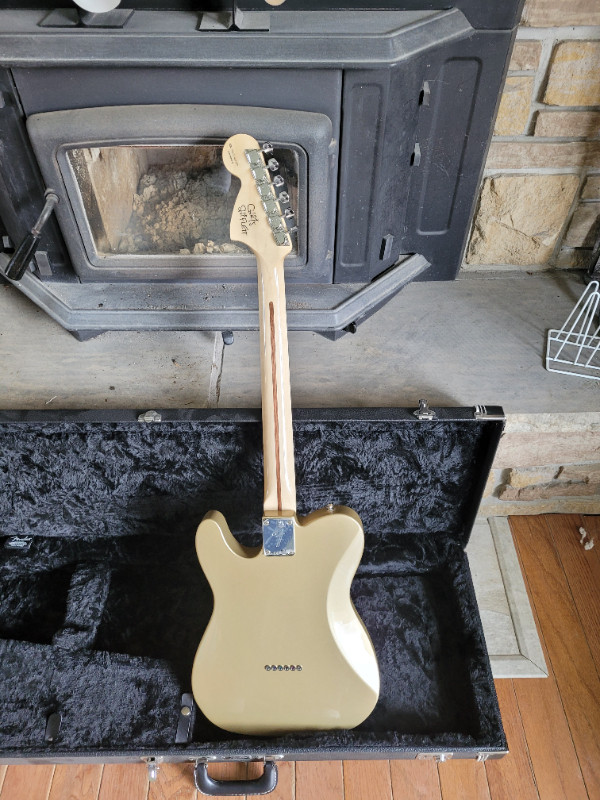 Fender Telecaster Deluxe "Chris Shiflett"model Or Trade. in Guitars in Kingston - Image 3