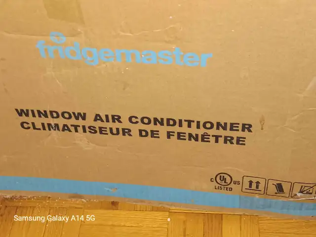 Window air conditioner 63234936764291122