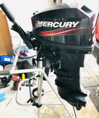 2006 mercury 25hp outboard motor ( electric start)