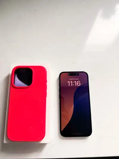 IPhone 15 Pro 128 Go, View more