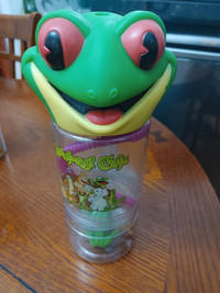 Frog (Rainforest Cafe) bottle water with straw