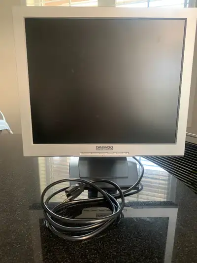 Daewoo 17 inchTFT LCD HL710S Computer Monitor, View more