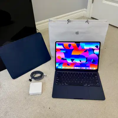 M4, 512GB, 16GB RAM, Macbook Air 2025, 13", 100%, AC+, View more