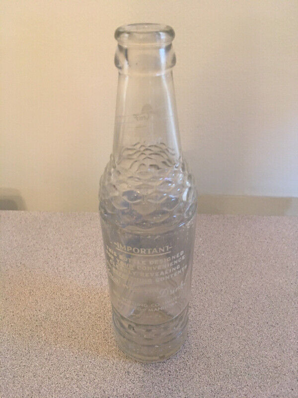 Antique Soda Bottle in Arts & Collectibles in Winnipeg - Image 2