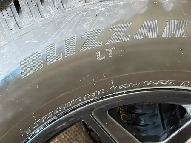 Blizzak Tires and rims 18" in Tires & Rims in City of Halifax - Image 3
