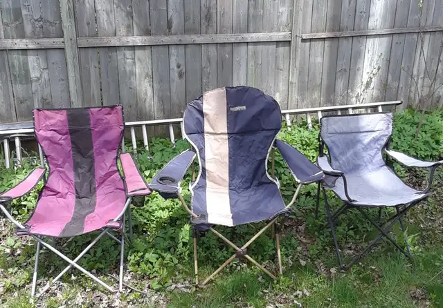  Lawn chairs,  many in Chairs & Recliners in Kingston - Image 9