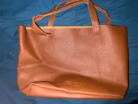 Pebbled Leather Tote Bag - Tanger