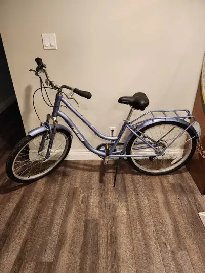 Woman's bicycle , View more