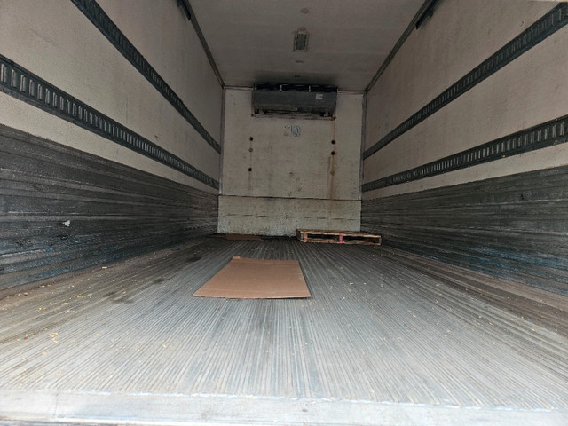 2012 HINO 268 REEFER in Heavy Trucks in Mississauga / Peel Region - Image 4