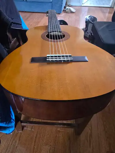 Yamaha c40 classical guitar brand new , View more